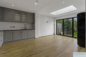 Kitchen/diner- click for photo gallery